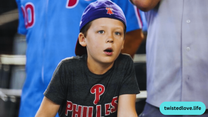 Yankees Fan Slaps Phillies Fan